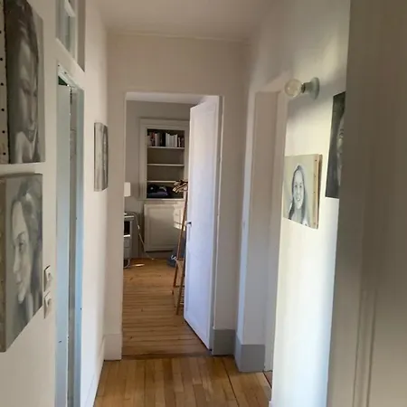 In Paris Villa