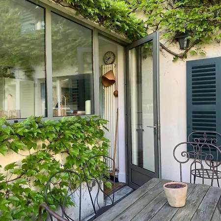 In Paris Villa Boulogne-Billancourt