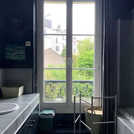 In Paris Villa